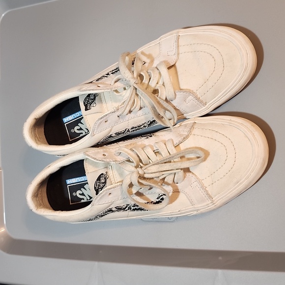 Vans shoes - Picture 1 of 4